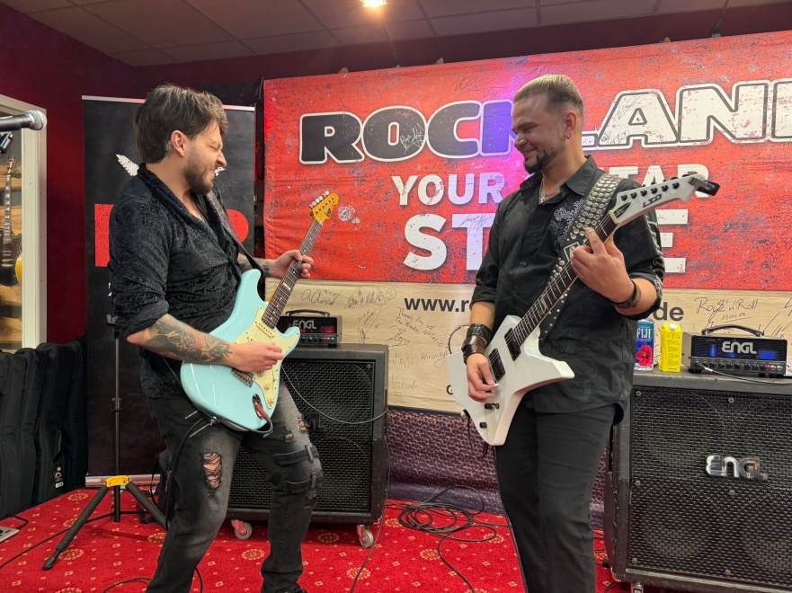 Andrey Smirnov & Dee Dammers von U.D.O. live im ROCKLAND