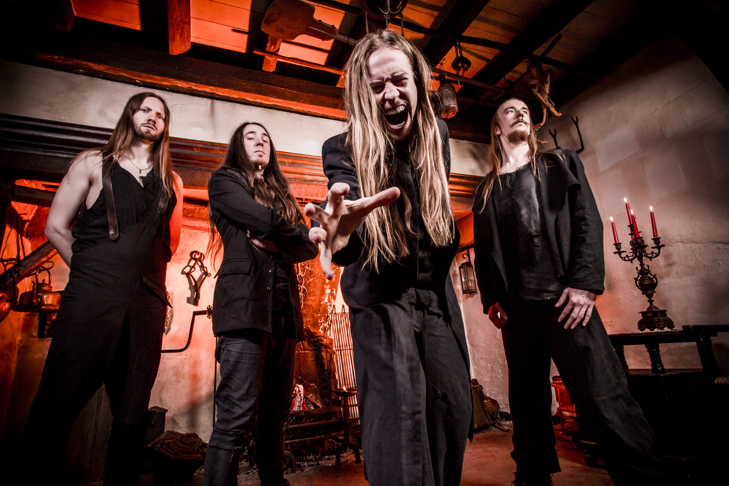 𝐕𝐀𝐍𝐀𝐇𝐄𝐈𝐌-𝙣𝙚𝙪𝙚 𝙎𝙞𝙣𝙜𝙡𝙚 „𝘿𝙚 𝙊𝙫𝙚𝙧𝙩𝙤𝙘𝙝𝙩“